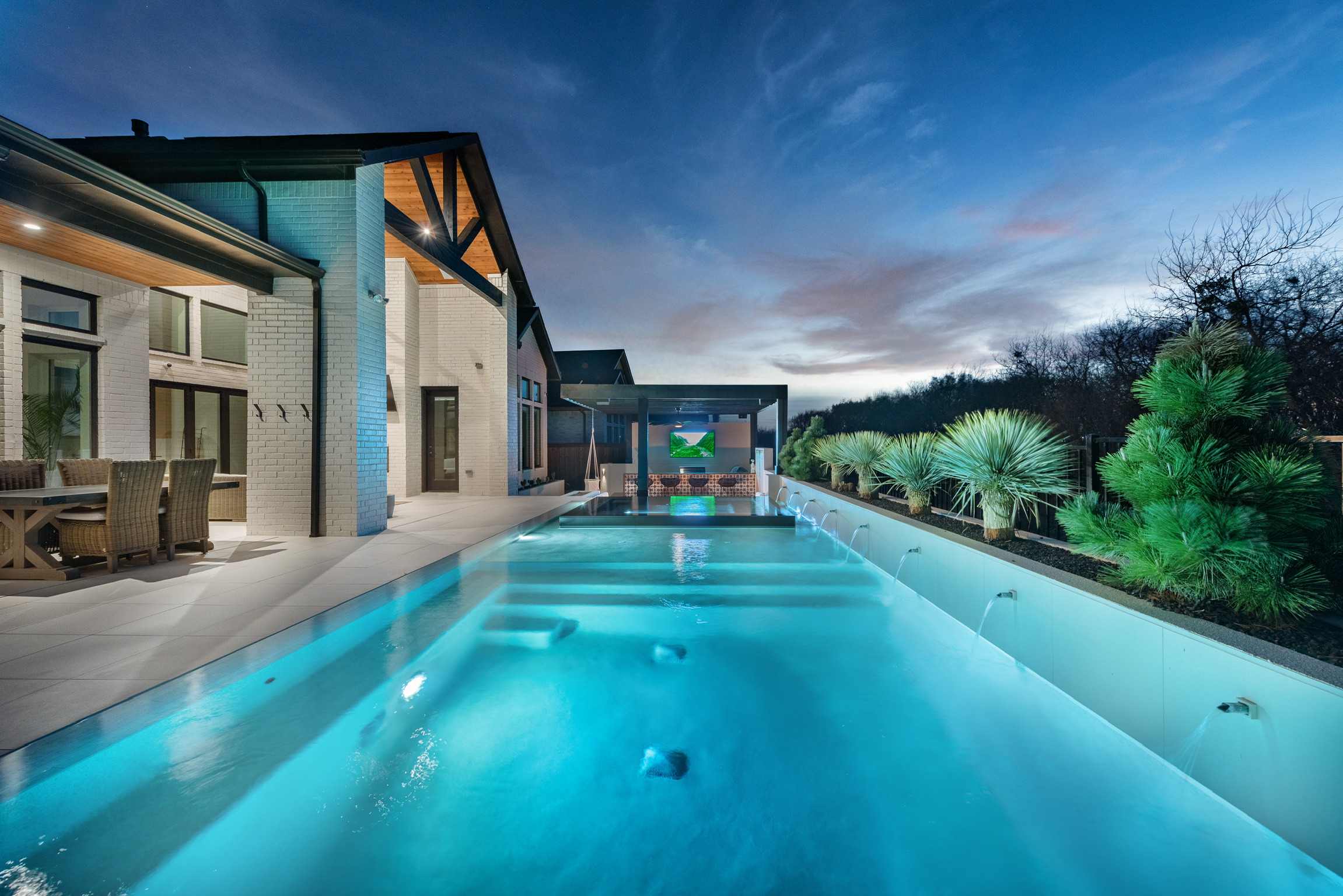 Custom pools and outdoor living in Dallas by Legendary Pools & Outdoor Living